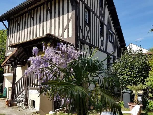 Normandy Cottage Gagny ภายนอก รูปภาพ
