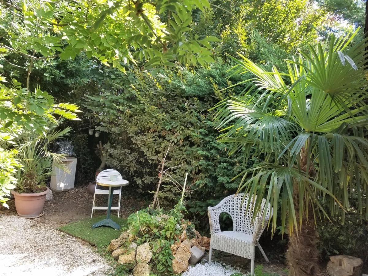 Normandy Cottage Gagny ภายนอก รูปภาพ